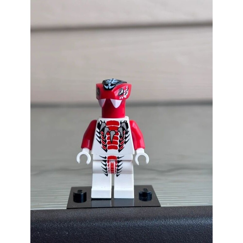 Lego Ninjago Fang-Suei Minifigure